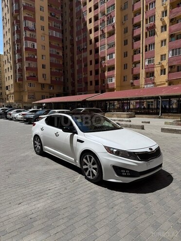 Kia Optima-3
