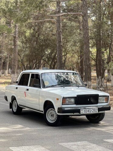 LADA (VAZ) 2107-3