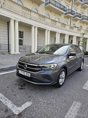 Volkswagen Polo-7