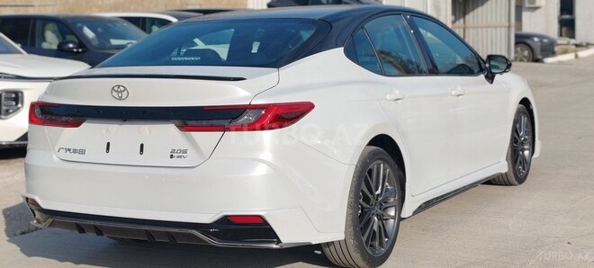 Toyota Camry-8