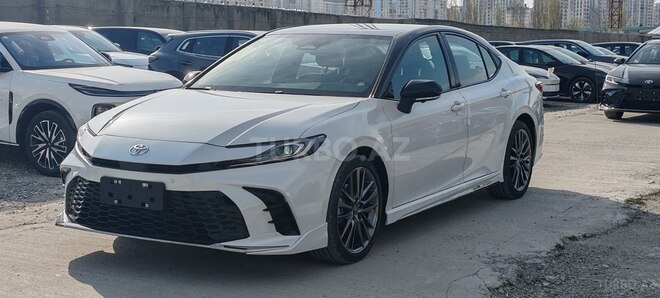 Toyota Camry-12