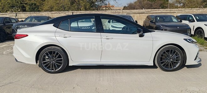 Toyota Camry-6