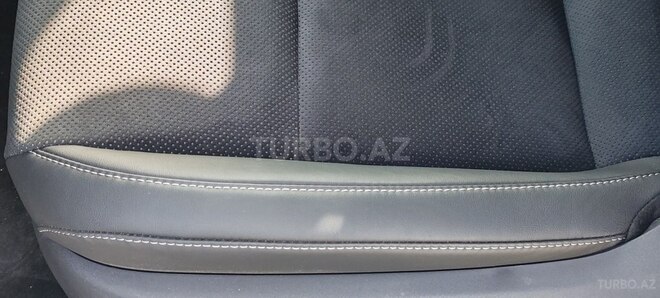 Toyota Camry-23