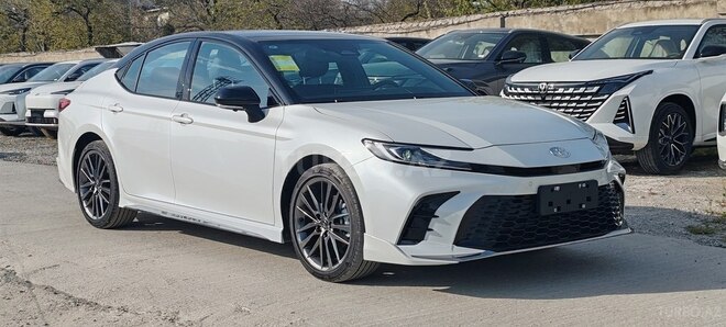 Toyota Camry-3