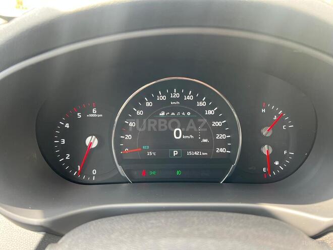 Kia Sorento-24