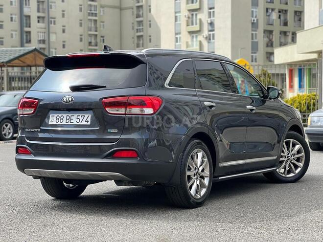 Kia Sorento-3