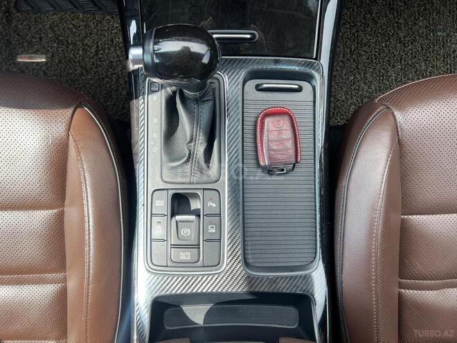 Kia Sorento-23