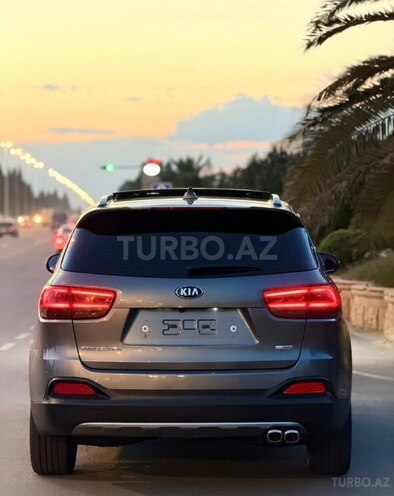 Kia Sorento-6
