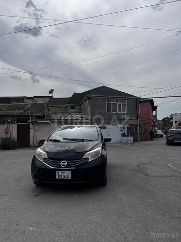 Nissan Note-1