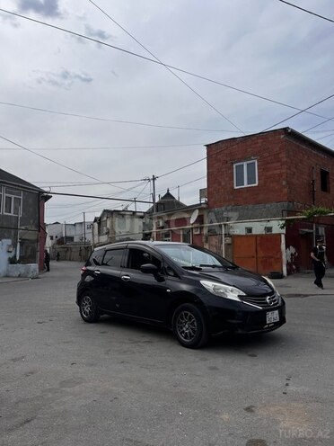 Nissan Note-3