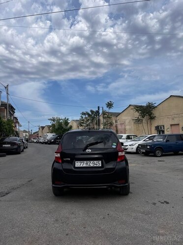 Nissan Note-5