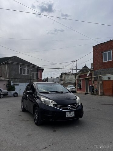 Nissan Note-2