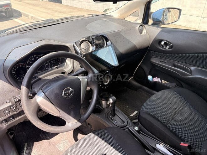 Nissan Note-2