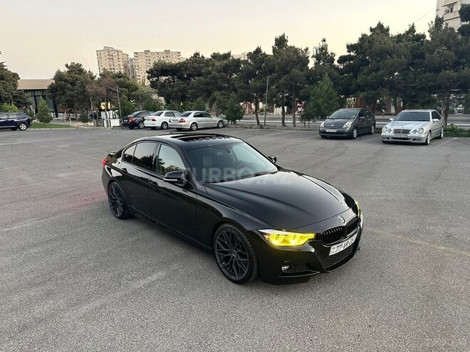 BMW 330-3
