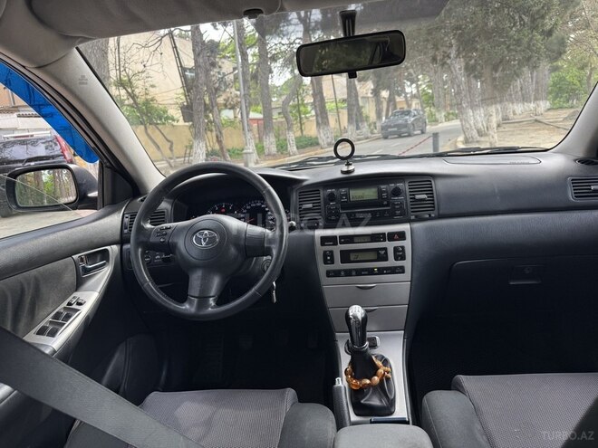 Toyota Corolla-6
