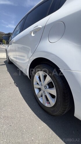 Kia Rio-6
