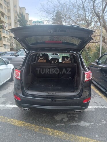 Hyundai Santa Fe-10