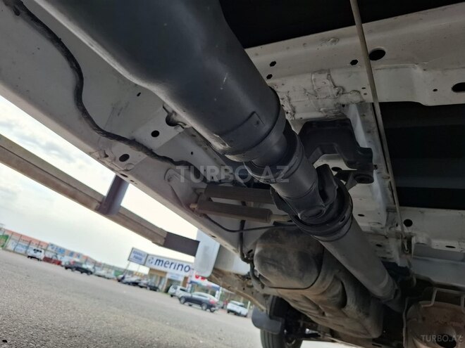 Ford Transit-14