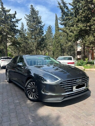 Hyundai Sonata-3