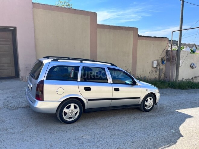 Opel Astra-10