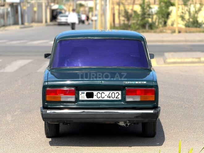 LADA (VAZ) 2107-2