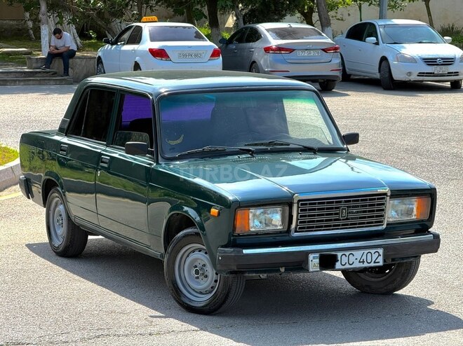LADA (VAZ) 2107-4