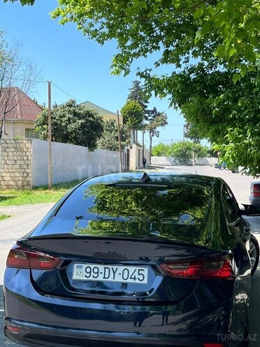Chevrolet Malibu-5