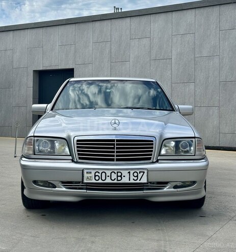 Mercedes C 240-1