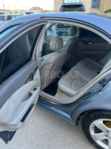 Mercedes E 200-9
