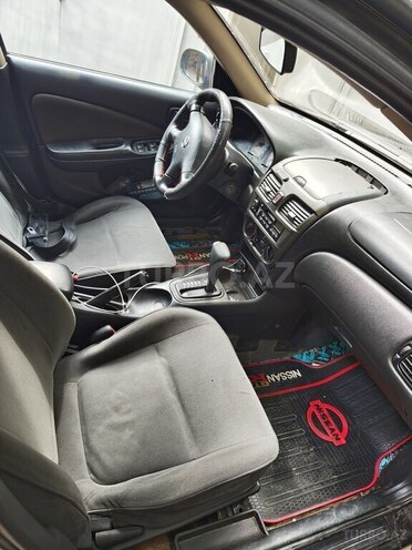 Nissan Sunny-3