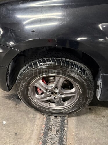 Mitsubishi Outlander-12