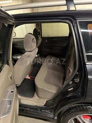 Mitsubishi Outlander-8