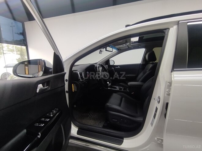 Kia Sportage-8