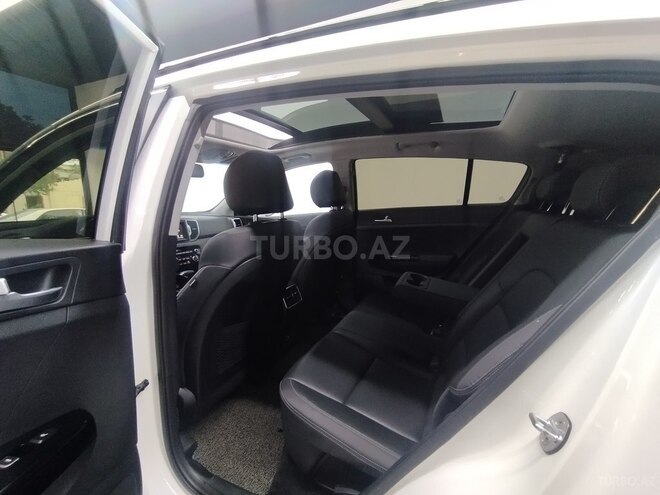 Kia Sportage-13