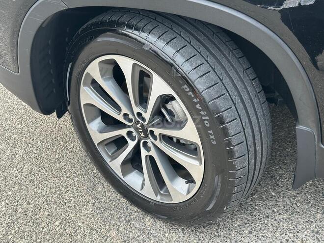 Kia Sorento-8