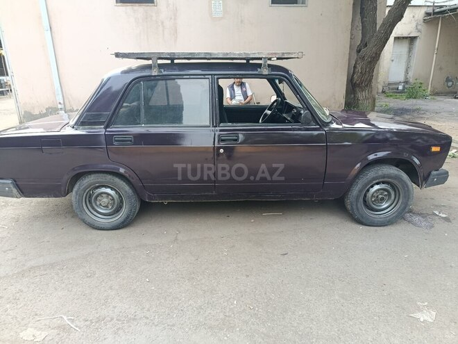 LADA (VAZ) 2107-4