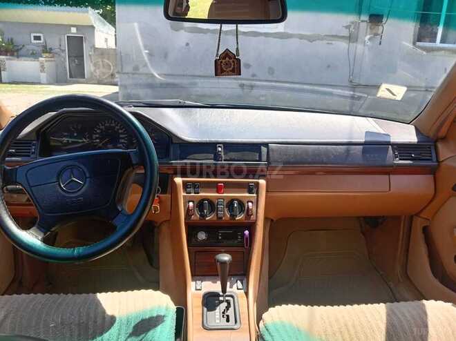 Mercedes 300 D-3