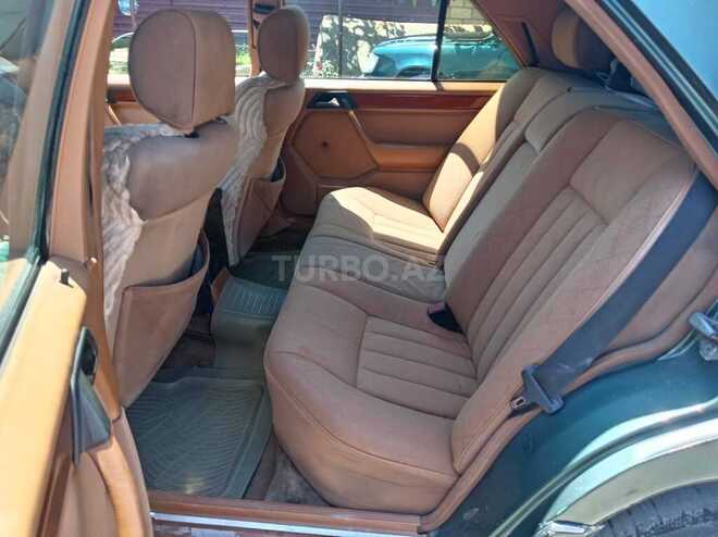 Mercedes 300 D-5