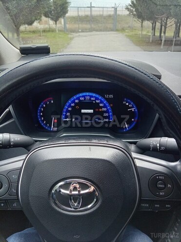 Toyota Corolla-5