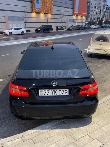 Mercedes E 200-3