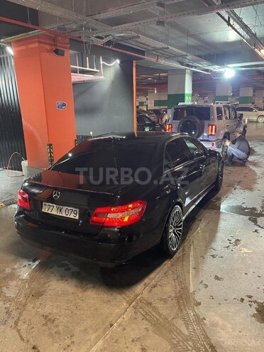 Mercedes E 200-4