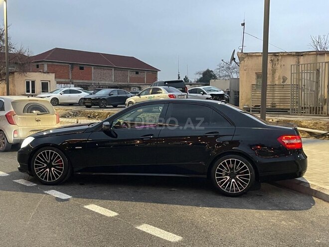 Mercedes E 200-5