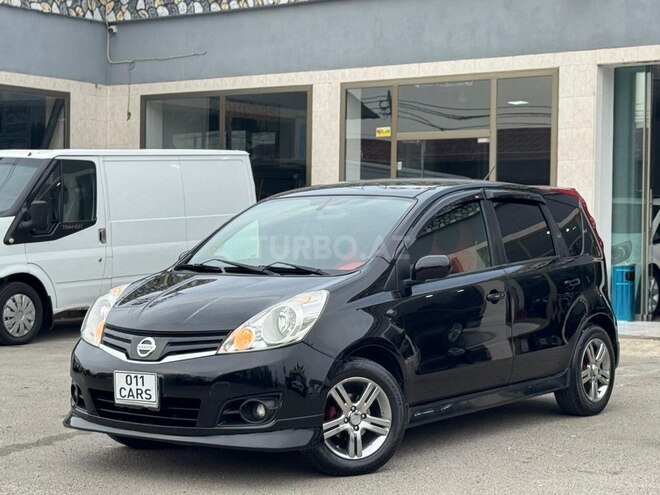Nissan Note-2