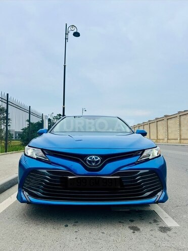Toyota Camry-1
