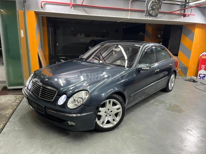Mercedes E 270-14