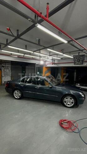 Mercedes E 270-20