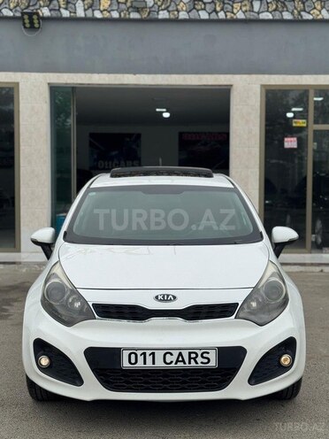Kia Pride-2