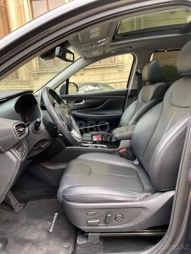 Hyundai Santa Fe-6