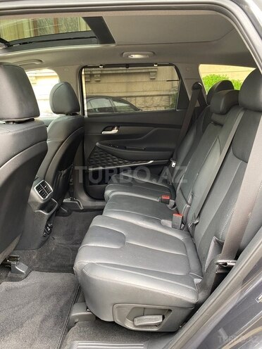 Hyundai Santa Fe-9