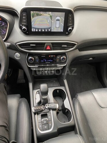 Hyundai Santa Fe-18